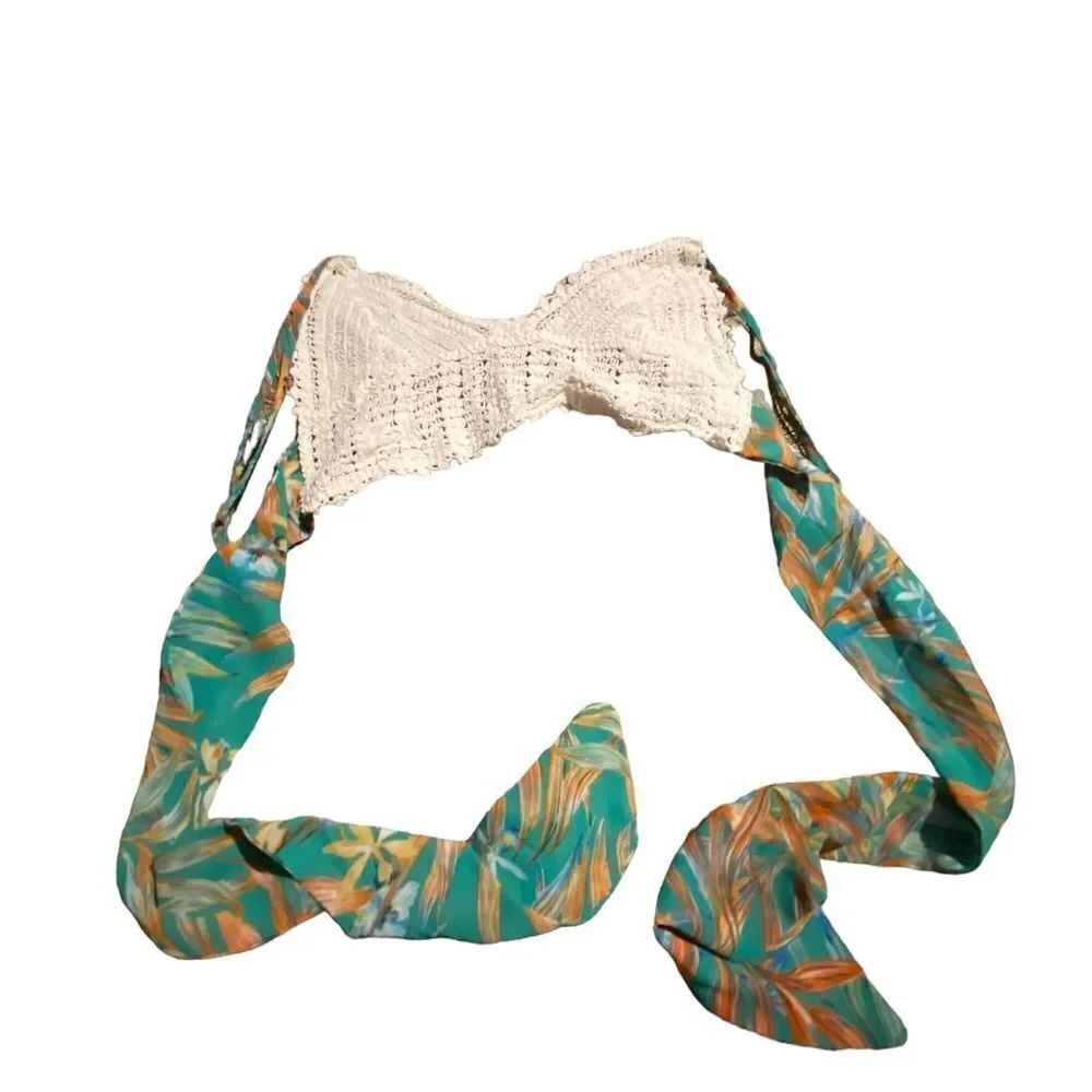 SHEIN size medium Awesome top ties in back see back perfect